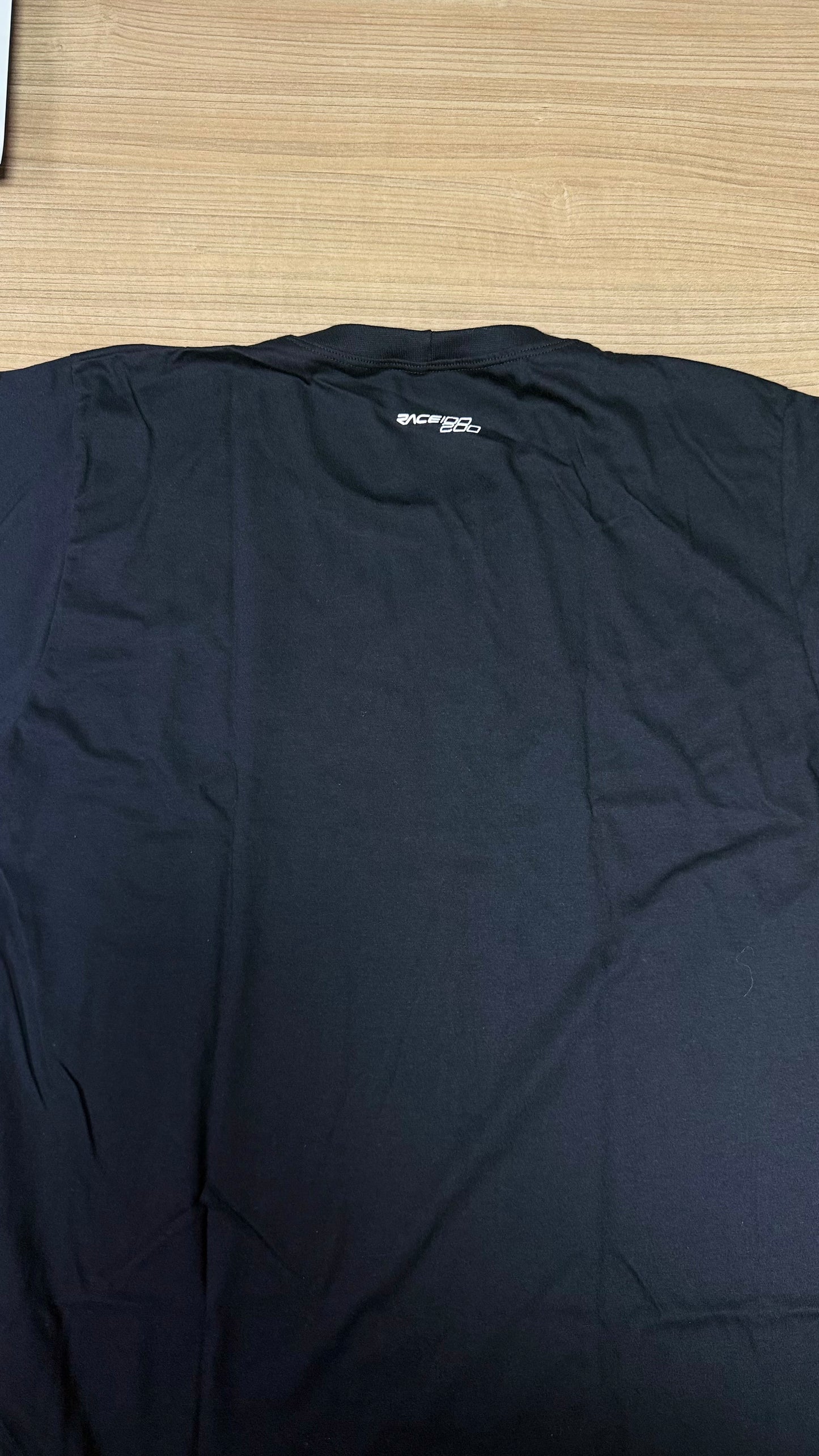 Camiseta 100% algodão RACE100200 PLACE TO BE